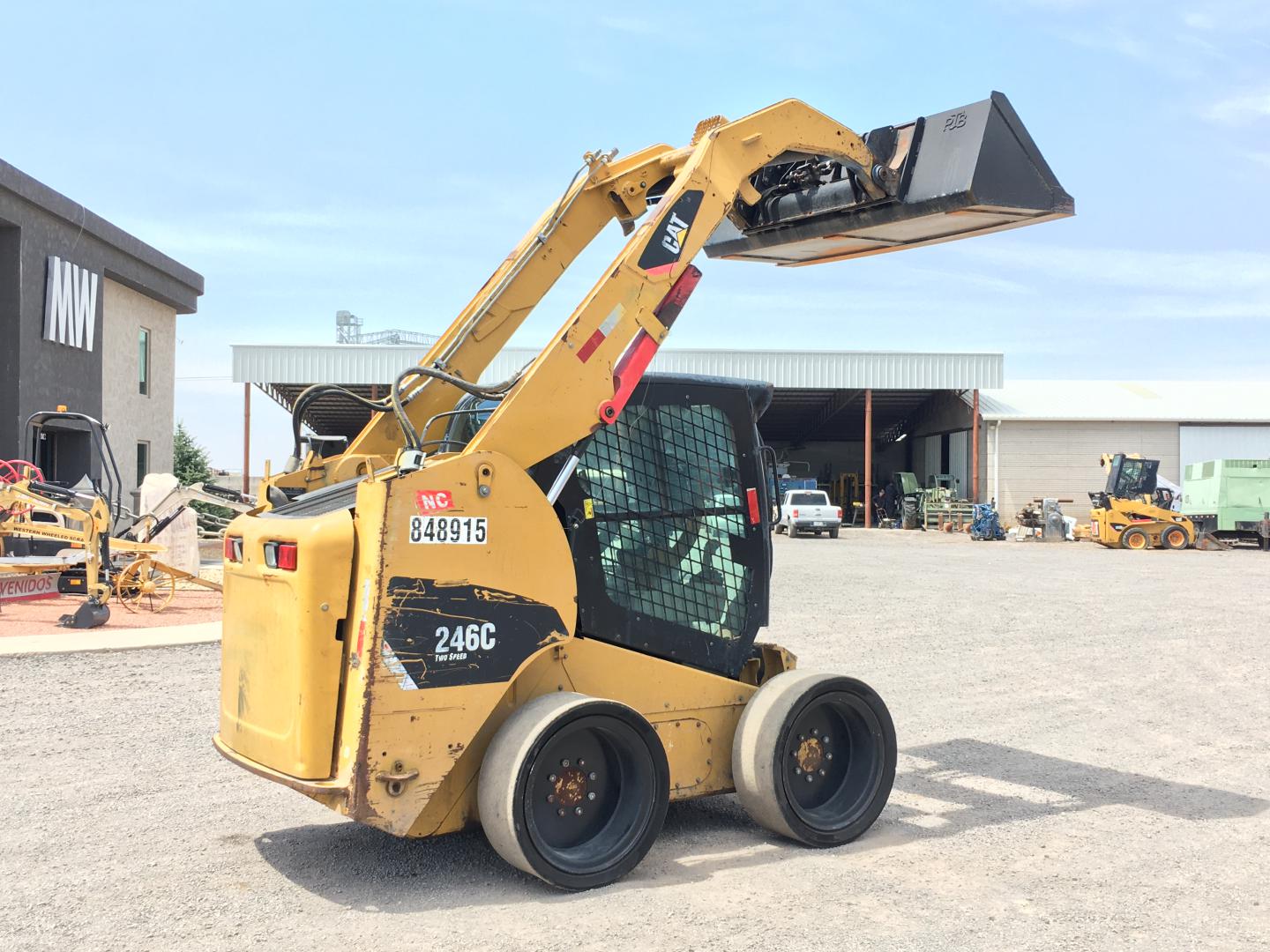 ./imagenes/INVOICE/2019/15200/MINICARGADOR CAT 246C (38).JPG
